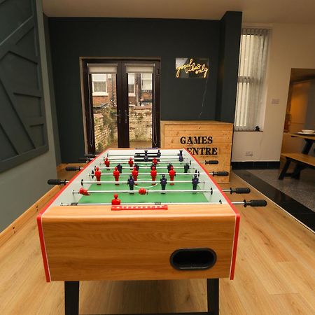 Anfield Luxe Retreat - Stylish Stay With Parking - Steps From Stadium - Short Drive To City Centre Ливерпуль Экстерьер фото