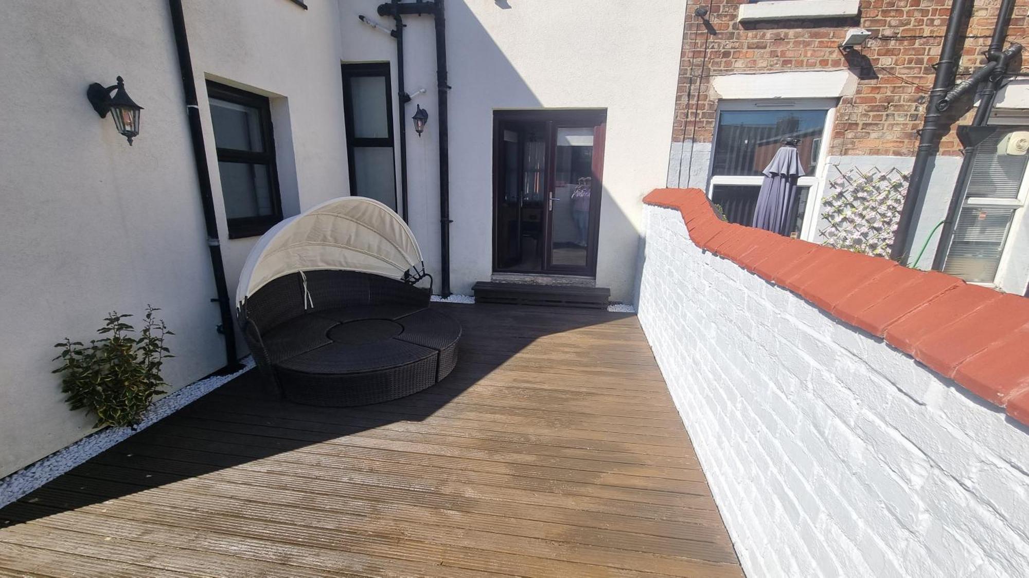 Anfield Luxe Retreat - Stylish Stay With Parking - Steps From Stadium - Short Drive To City Centre Ливерпуль Экстерьер фото